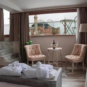 https://fuego-design-suites.istanbul-turkeyhotels.com